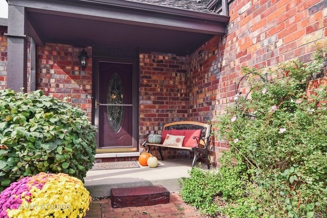 118 Vernon Ave, Wheaton, IL 60187 - photo 1