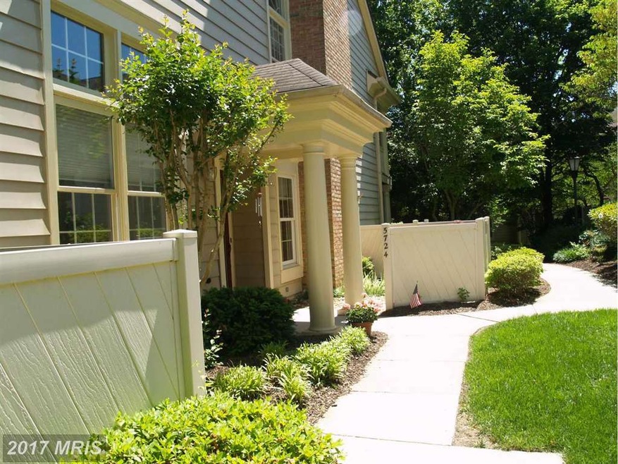 5724 Mayfair Manor Dr unit 99, Rockville, MD 20852 - photo 1