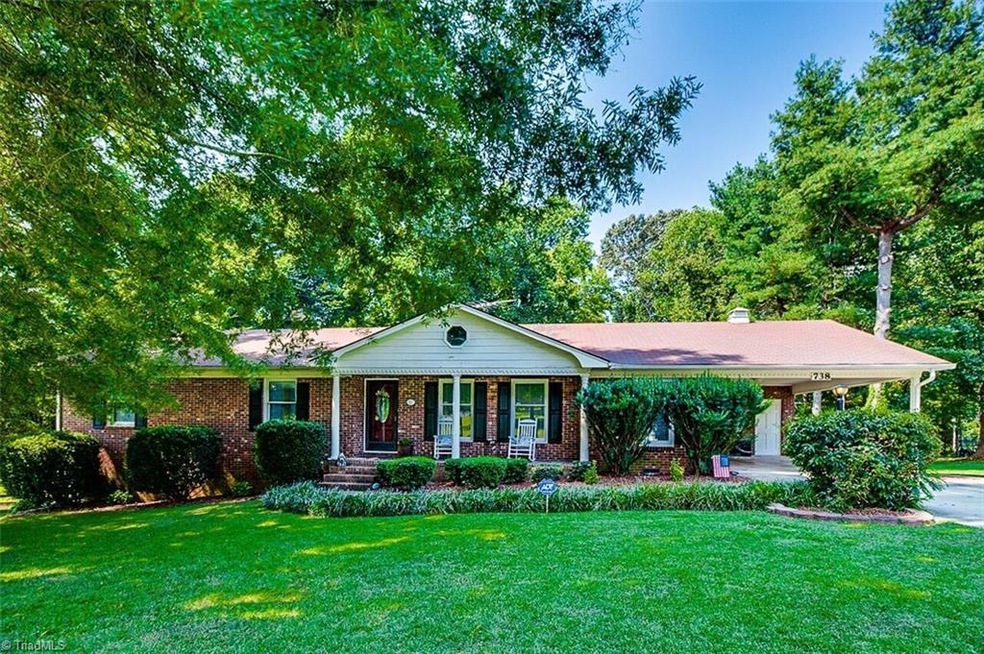 738 Holly Dr, Asheboro, NC 27205 - photo 1