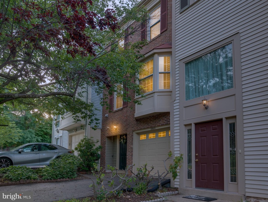 13920 Ludington Place, Centreville, VA 20121 - photo 1