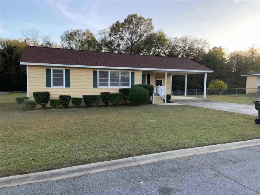 201 Dixon St, Warner Robins, GA 31088 - photo 1