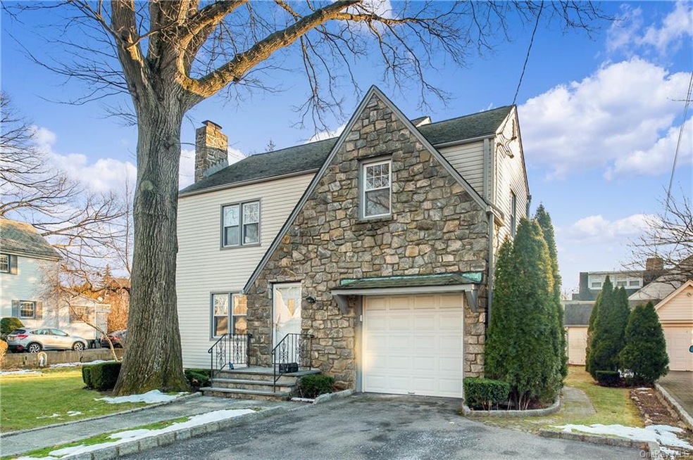 14 the Crossway unit AKA 16, Yonkers, NY 10701 - photo 1