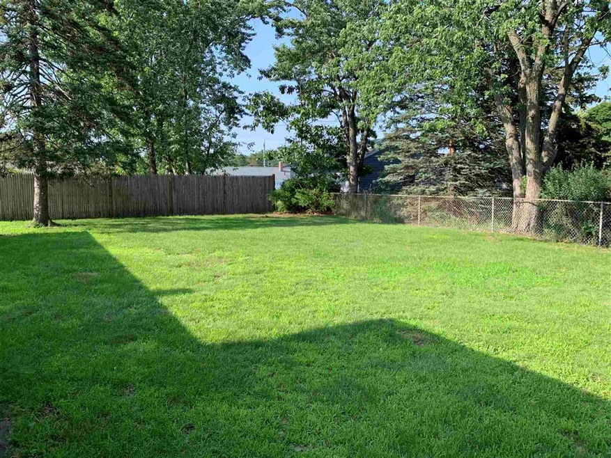 6 10th St, Nashua, NH 03060 - photo 1