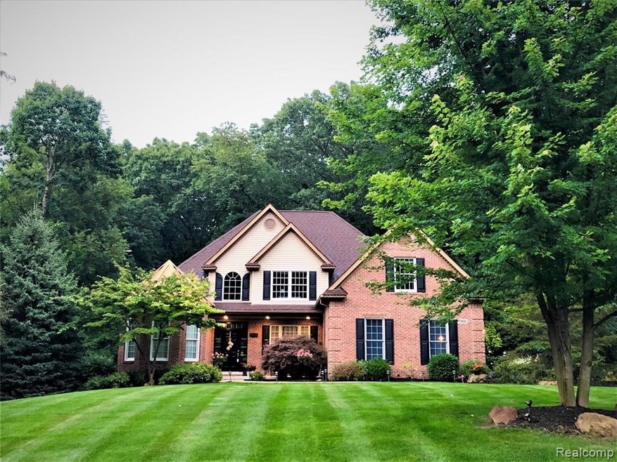 Front of House.jpg