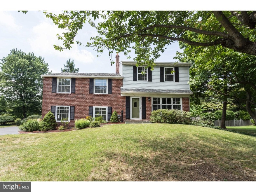 107 Canterbury Dr, Wallingford, PA 19086 - photo 1