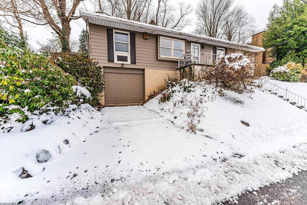 For Sale $260,000 • Co-Listing Agent