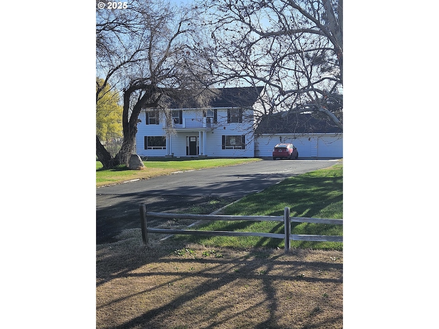 78845 Eastregaard Rd, Boardman, OR 97818 - photo 1