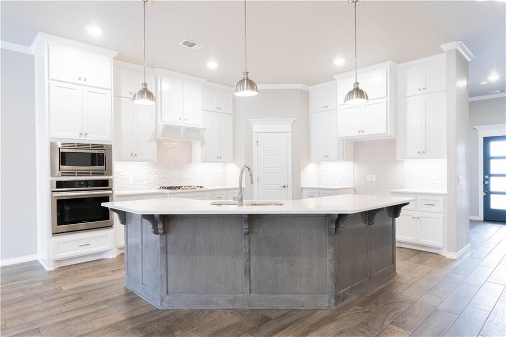 512 NW 198th St, Edmond, OK 73012 - photo 1