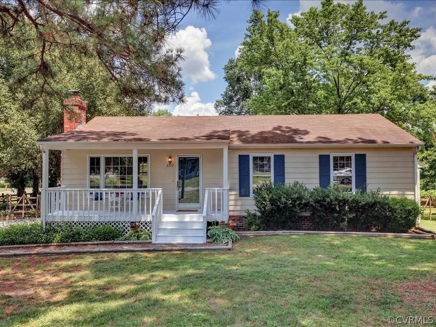 Welcome to 2717 Bowles Ln!
