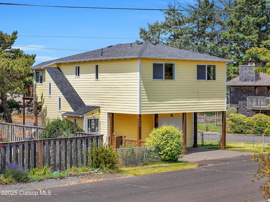 2549 Neawanna St-01