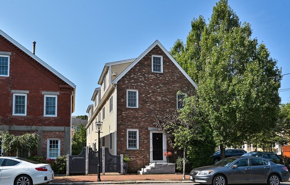 119 Merrimac St unit A, Newburyport, MA 01950 - photo 1