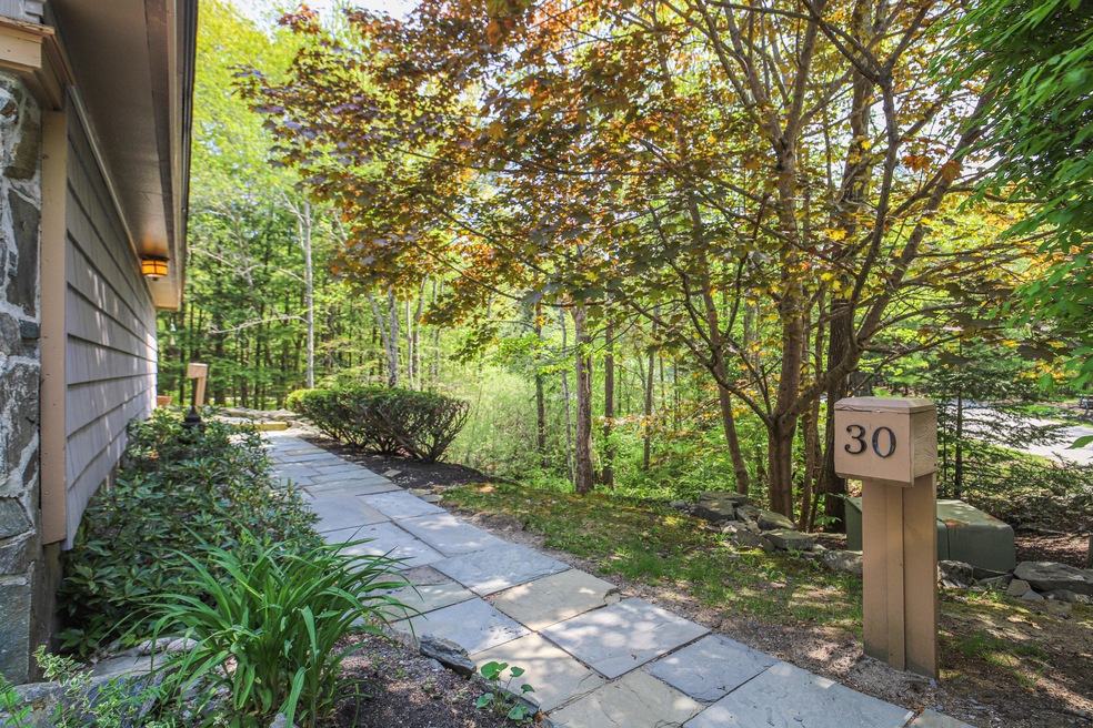 30 Merrimac Pl Cape Elizabeth - 2