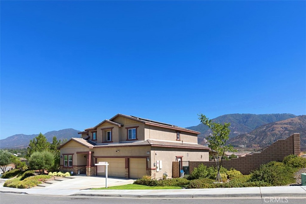 5655 N Pinnacle Ln, San Bernardino, CA 92407 - photo 1