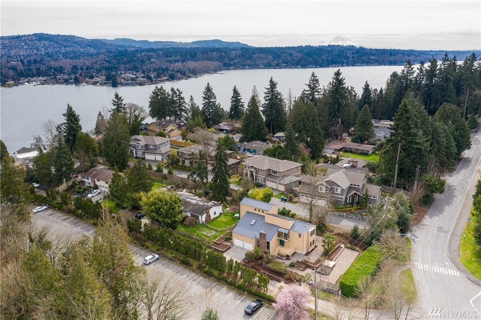 3712 E Mercer Way, Mercer Island, WA 98040 - photo 1