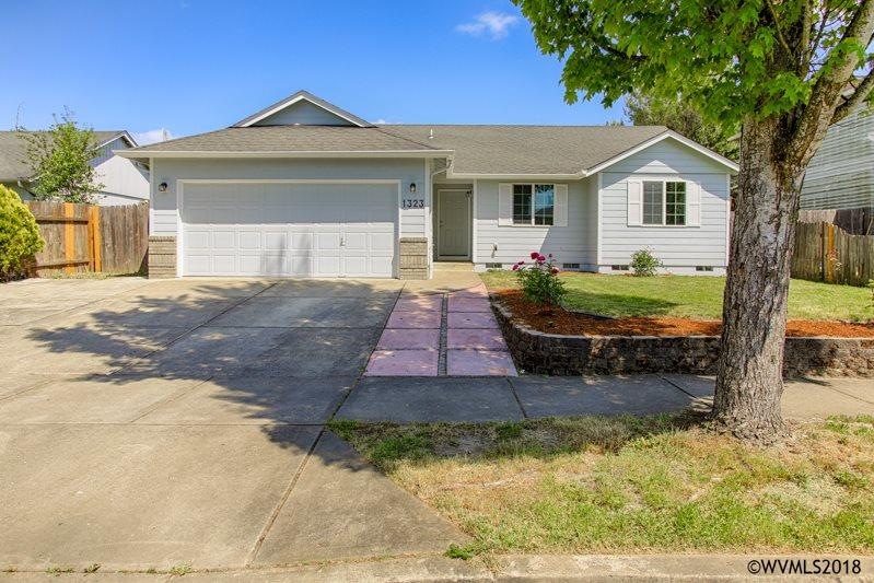 1323 S 6th St, Independence, OR 97351 - photo 1