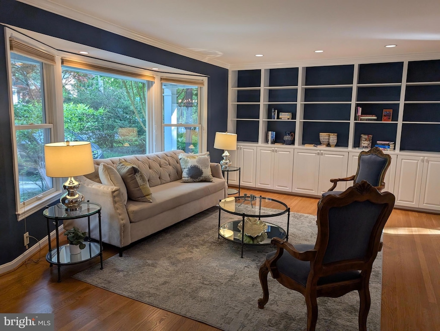 Sold $1,215,000 • Co-Listing Agent