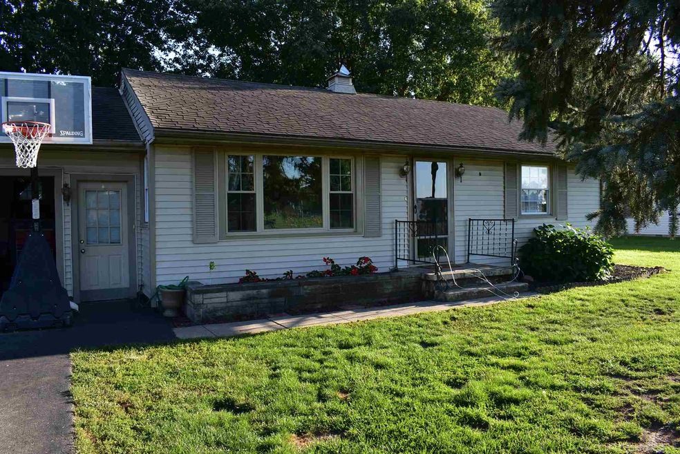 313 W County Road 200 S, Frankfort, IN 46041 - photo 1