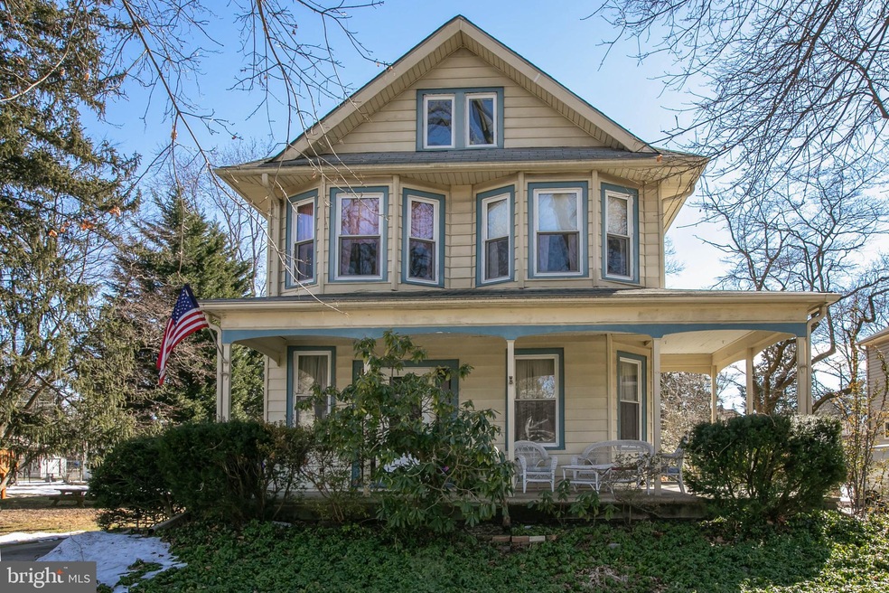 42 E Vassar Rd, Audubon, NJ 08106 - photo 1