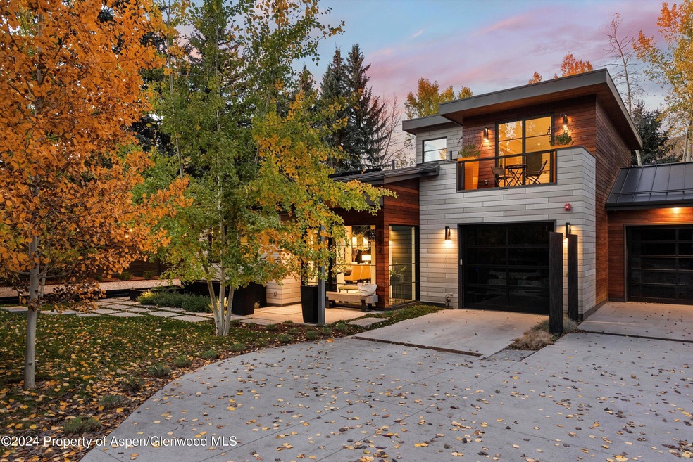 1322 Snowbunny Ln, Aspen, CO 81611 - photo 1