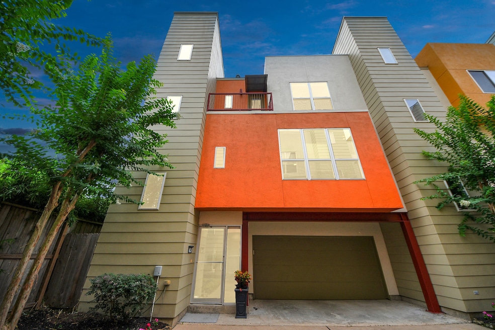 Step into this stunning end-unit townhome perfectl