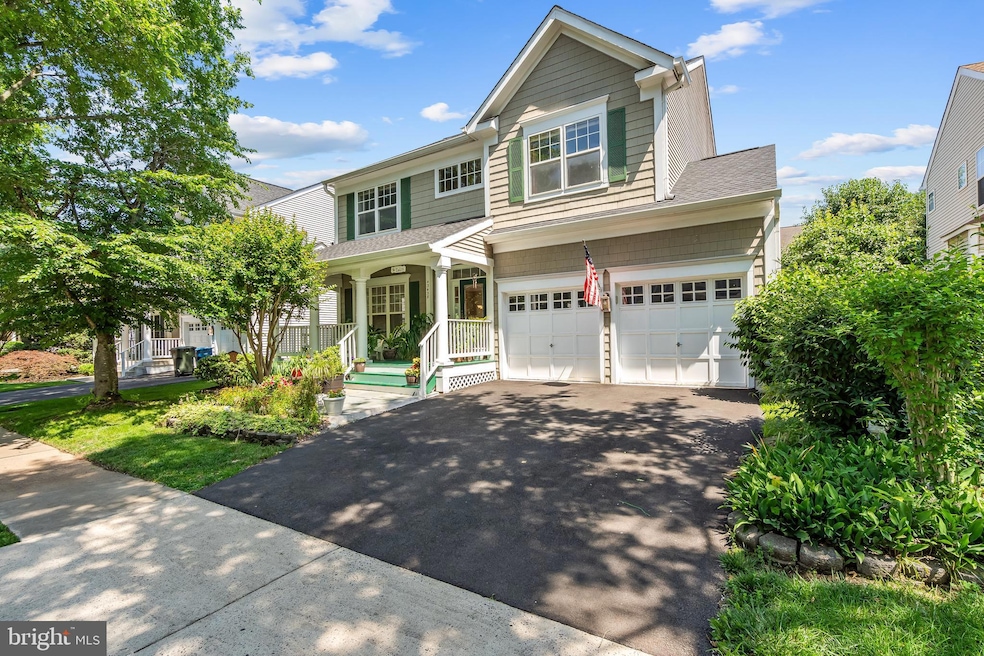 43438 Mink Meadows St, Chantilly, VA 20152 - photo 1