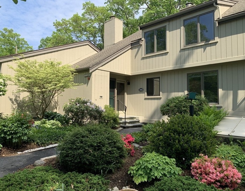 344 Hemlock Cir unit 344, Lincoln, MA 01773 - photo 1