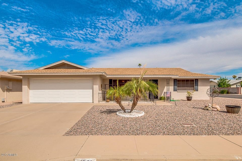 Front of Home_4266 E Dolphin