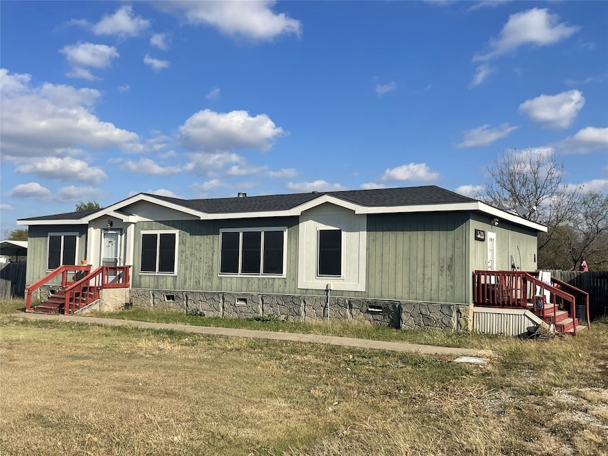 1177 Brockwood Ln, Crandall, TX 75114 - photo 1