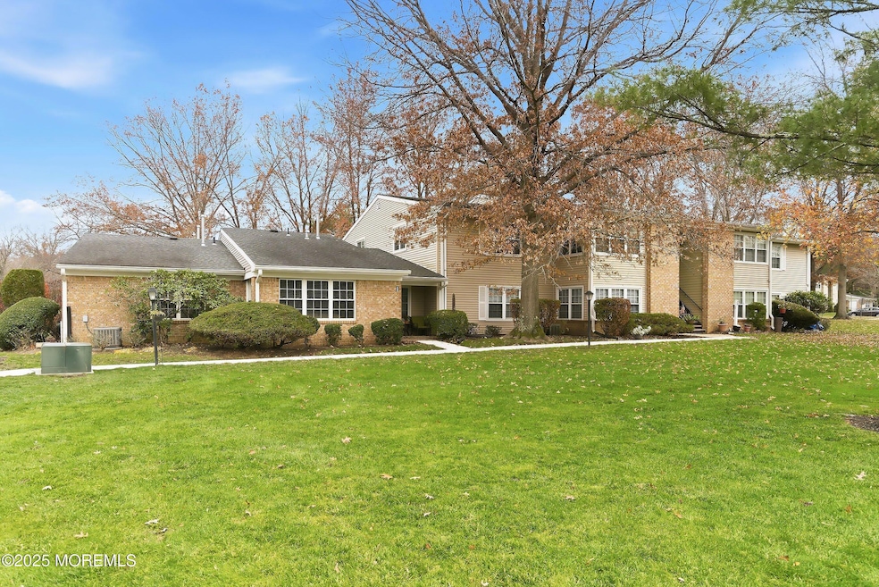 7 Boxwood Terrace unit 250, Red Bank, NJ 07701 - photo 1