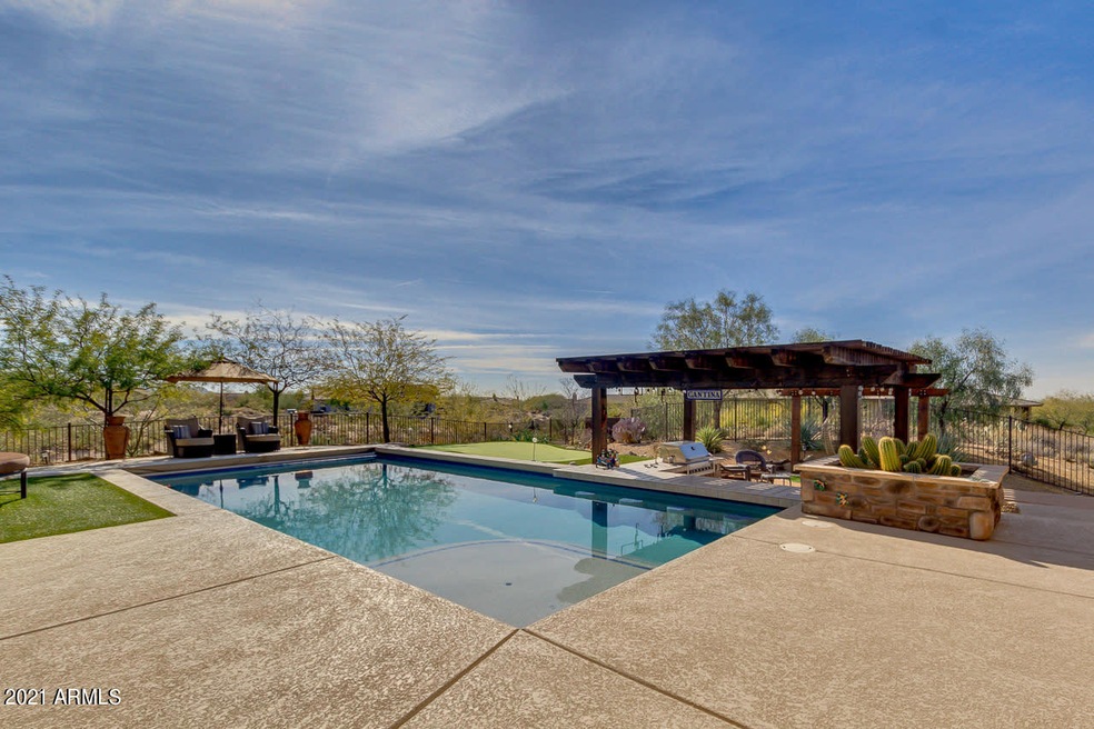 Listing_571594_Photo_1
