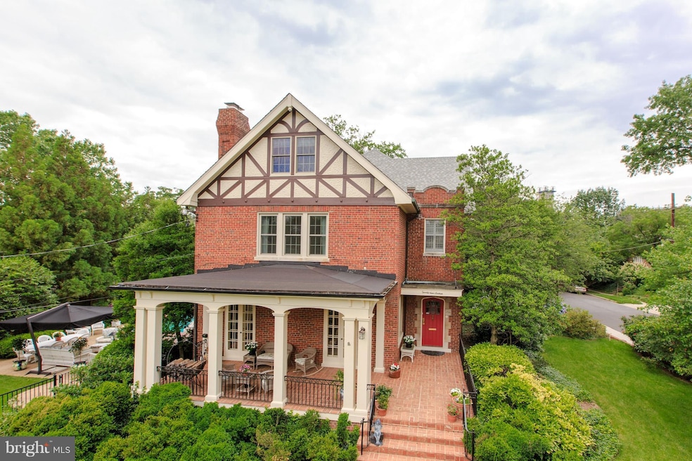 2916 32nd St NW, Washington, DC 20008 - photo 1