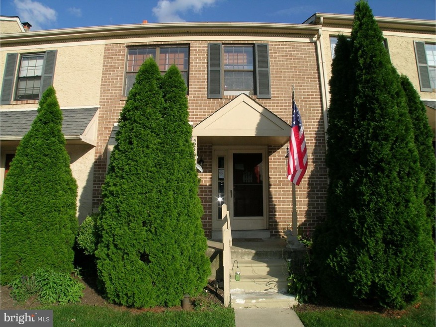 524 Canterbury Rd, Norristown, PA 19403 - photo 1