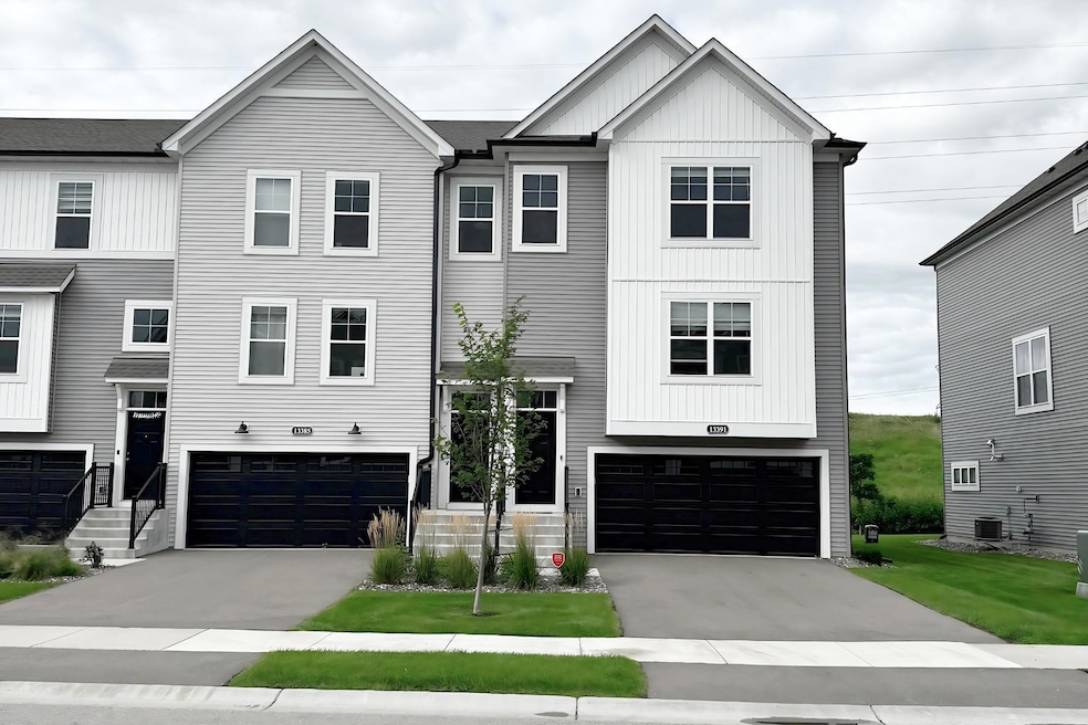 13391 Territorial Cir N, Maple Grove, MN 55369 - photo 1