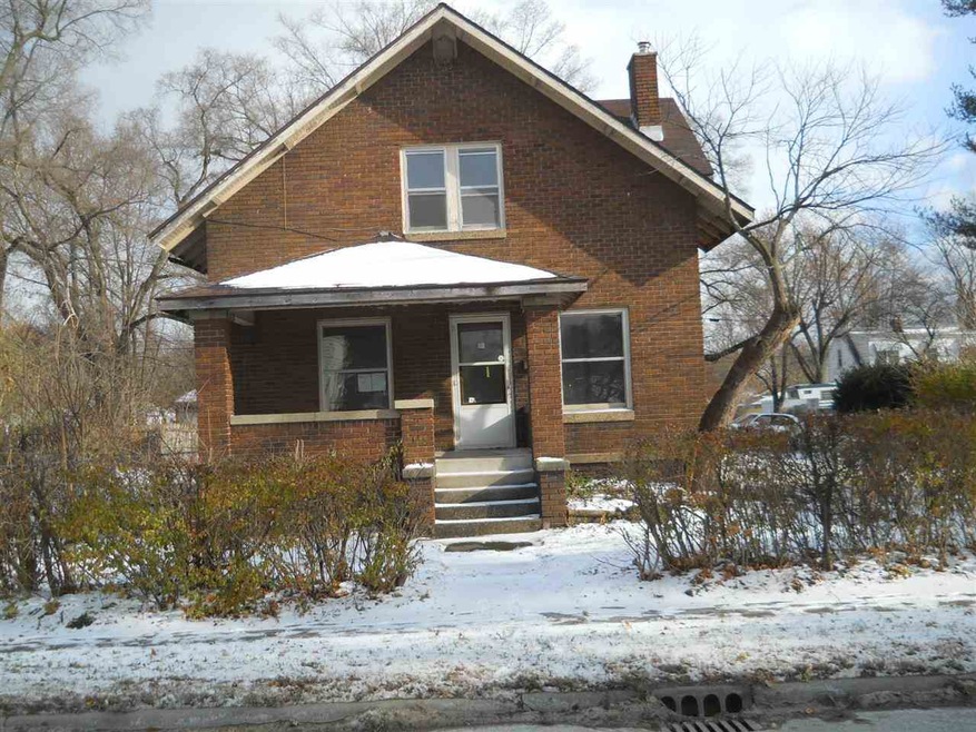 Located on the East side of Cassopolis Street, two