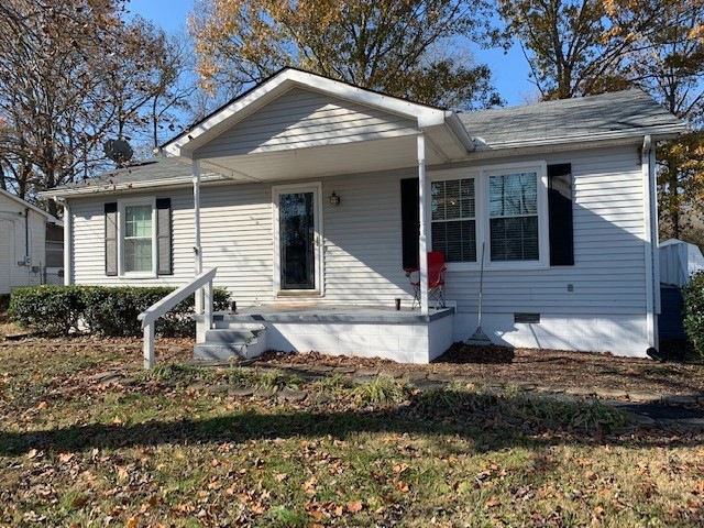 305 Wall St, Shelbyville, TN 37160 - photo 1