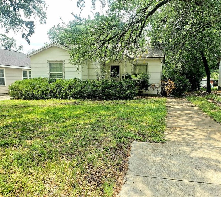 Sold • Co-Listing Agent