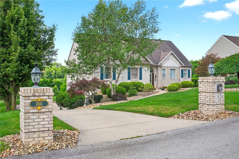 260 Arrowhead Ln, Eighty Four, PA 15330 - photo 1