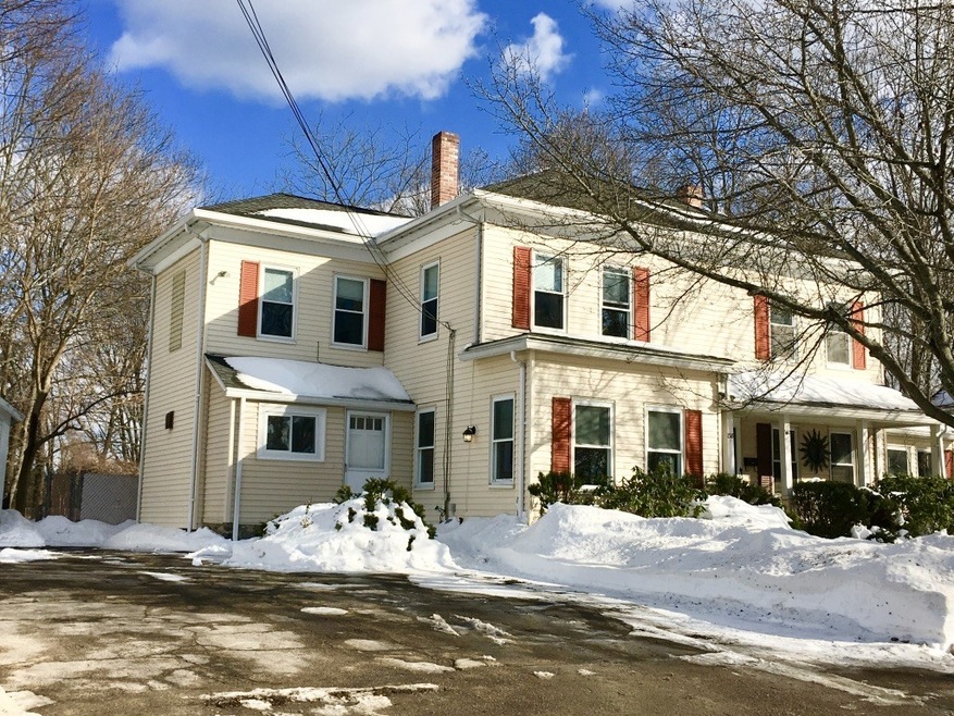 138 Plain St unit 1, Millis, MA 02054 - photo 1