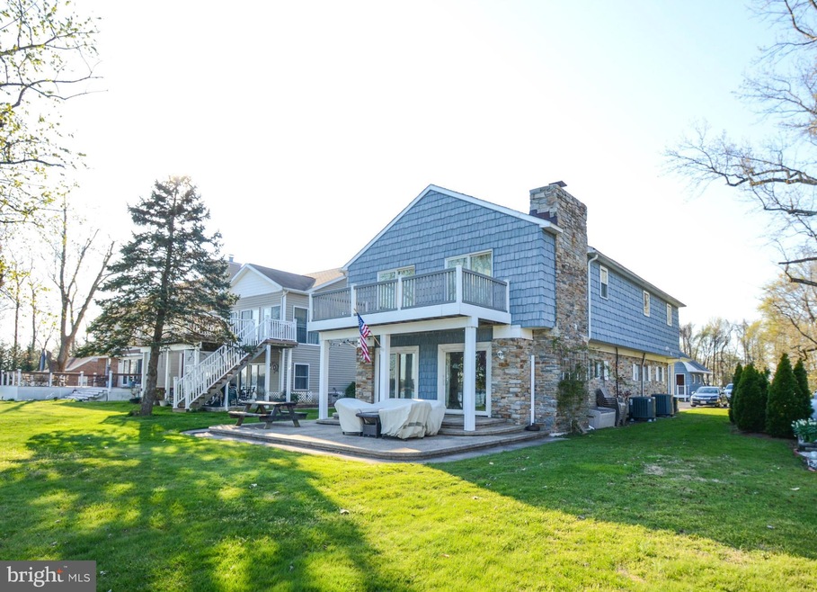 3813 Middle River Ave, Middle River, MD 21220 - photo 1