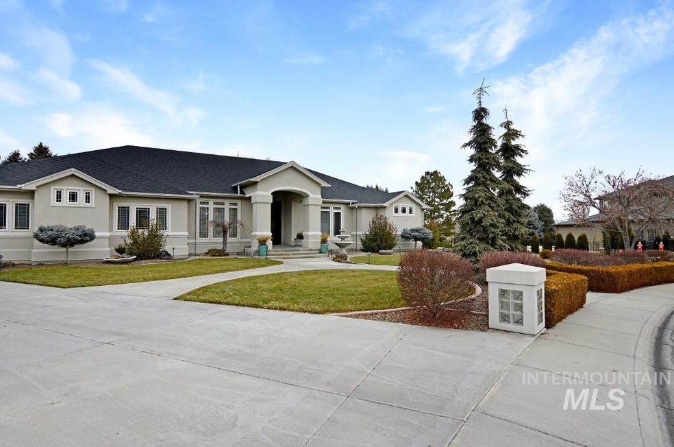 520 W Bayhill Dr, Nampa, ID 83686 - photo 1