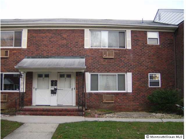 23 Juniper Ln unit B, Eatontown, NJ 07724 - photo 1