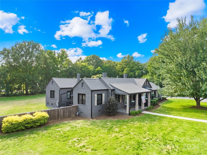 19401 S Main St, Cornelius, NC 28031 - photo 1