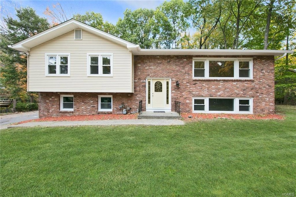 357 Old Mill Rd, Valley Cottage, NY 10989 - photo 1