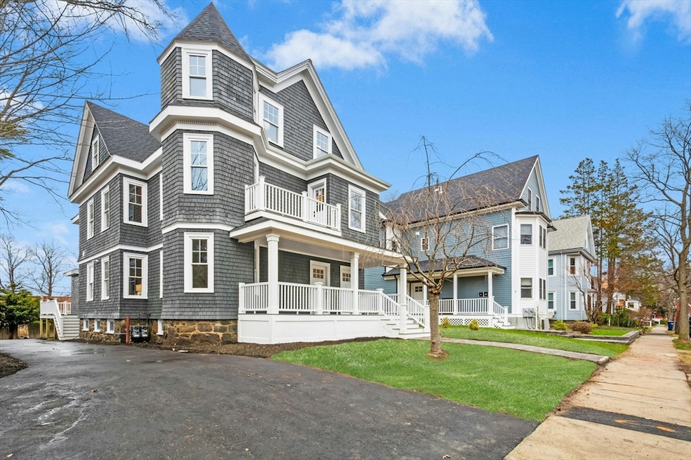 97 Clement Ave unit 1, West Roxbury, MA 02132 - photo 1