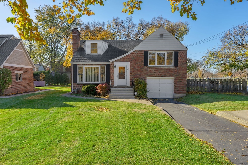 4700 Central Ave, Western Springs, IL 60558 - photo 1