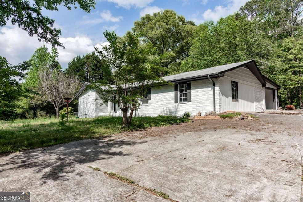 3011 Irwin Bridge Rd NW, Conyers, GA 30012 - photo 1