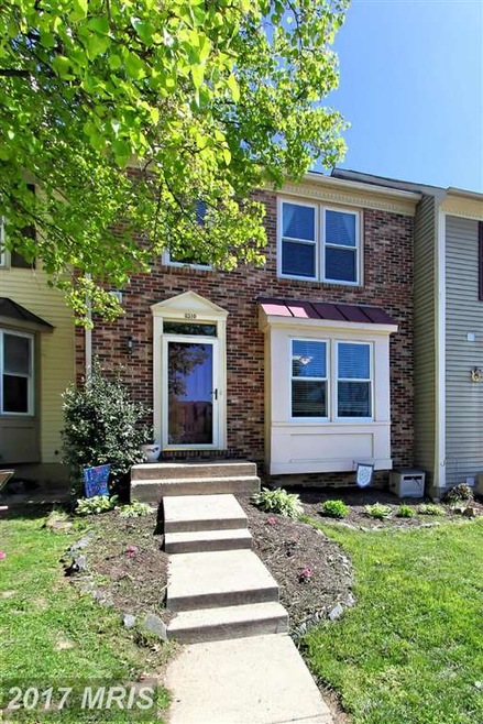 6310 Mary Todd Ct, Centreville, VA 20121 - photo 1