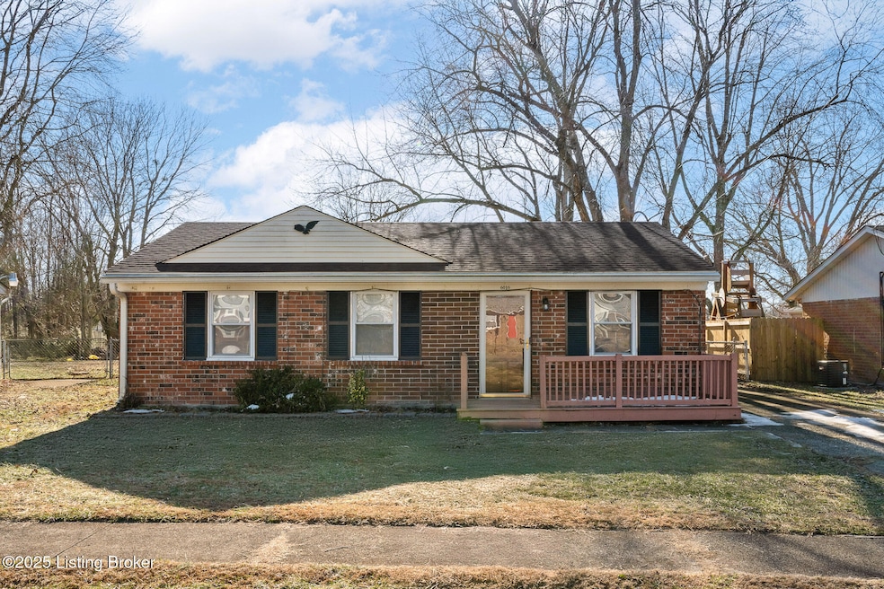6016 Toebbe Ln_exteriors-2