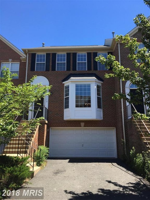 2449 Founders Way, Herndon, VA 20171 - photo 1