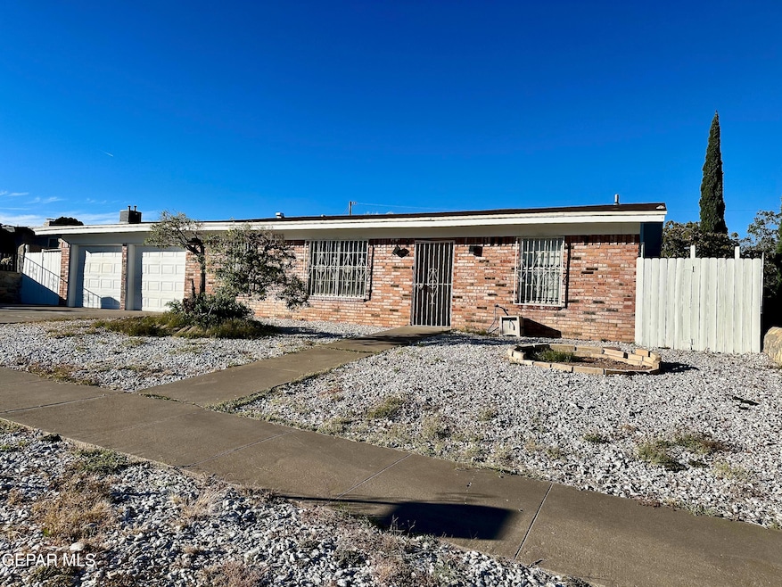 For Sale $239,900 • Co-Listing Agent